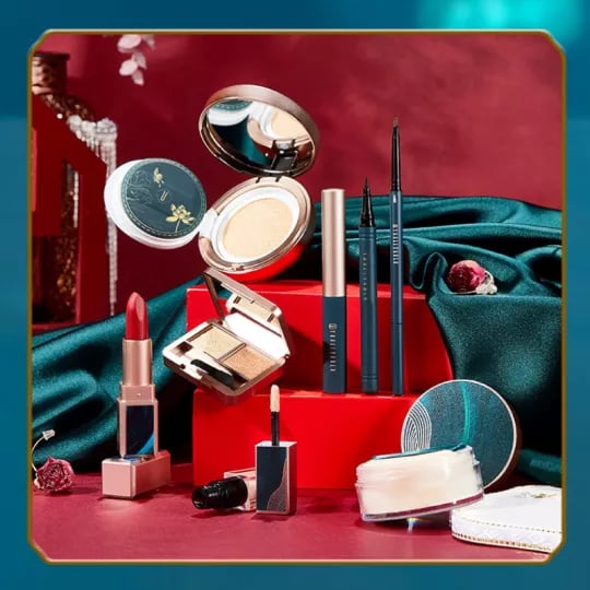 🔥Last day 49% off🔥 🌸8 sets of Lotus cosmetics🌸