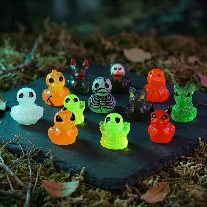 🎃🐤 Halloween Resin Mini Duckies — 12 Spooky Designs